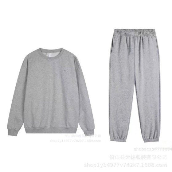 ALO Grey Crew Neck Jogger Suit